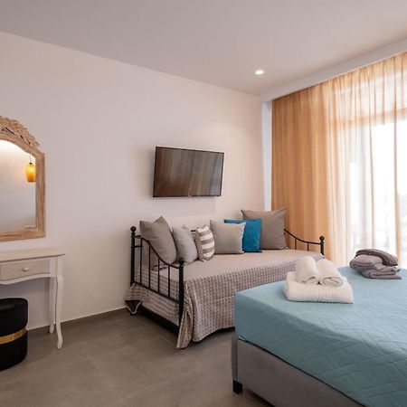 Sand Gem - Beach Apartments Периволос Экстерьер фото