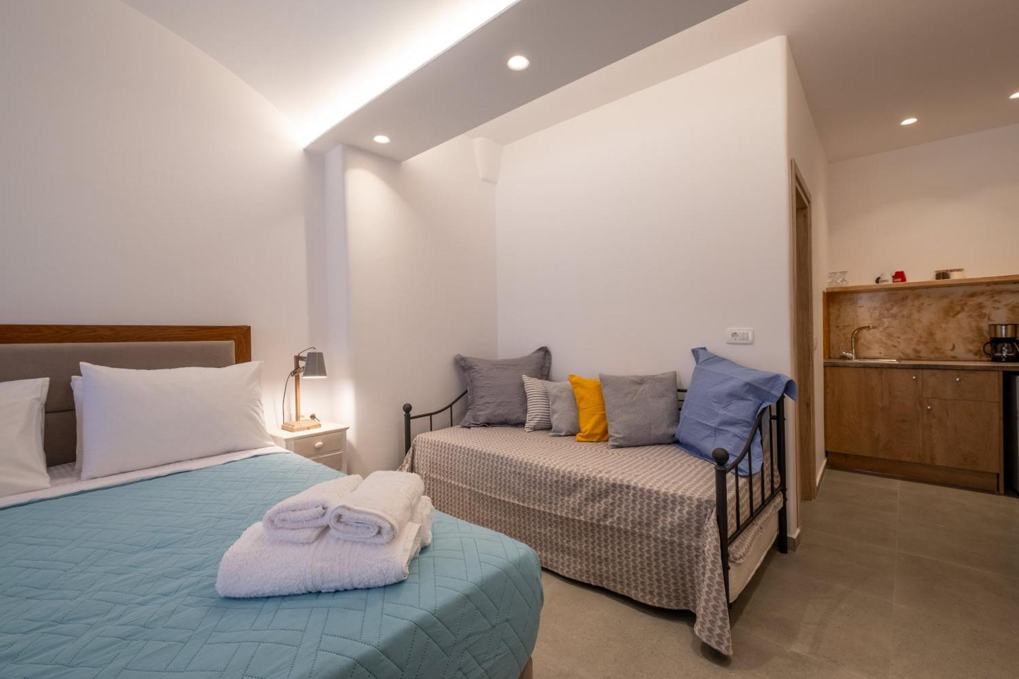 Sand Gem - Beach Apartments Периволос Экстерьер фото